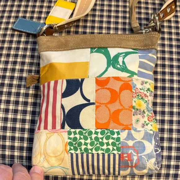 Coach Hamptons Patchwork Crossbody Bag - Picture 5 of 11